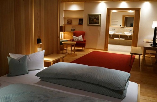 Neuburg Hotel | Romantik Hotel Zum Klosterbräu