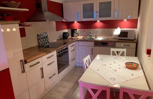 Gueby Apartment | Romatic apartment in the countryside with loggia, sauna area, garden, pond, horses