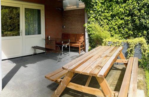 Sint-Oedenrode Bed & Breakfast | Rooi Bij de Knoptoren B&B
