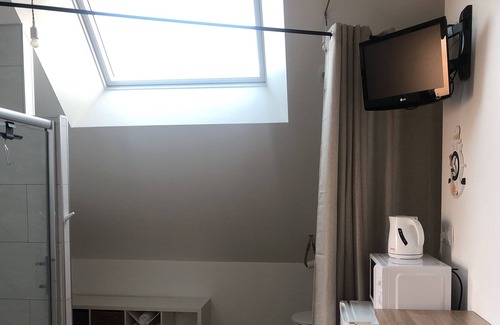 La Cerlangue Bed & Breakfast | Room 24m2