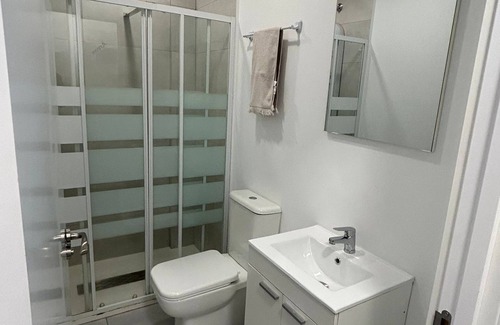 Quintans House | ROOM 3 WITH STREET VIEW