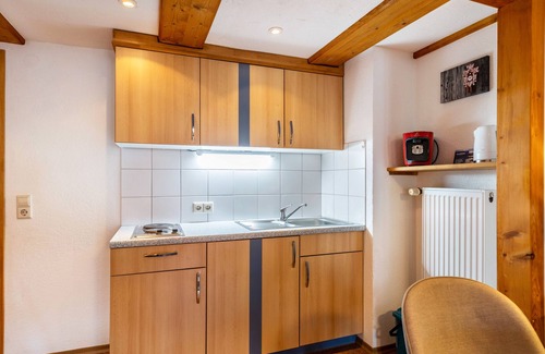 Donaueschingen Apartment | Room 'Apartment 6' with Shared Garden and Wi-Fi