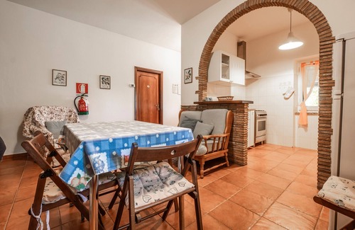 Sorano Apartment | Room 'Camera Est' with Shared Pool, Shared Terrace and Wi-Fi