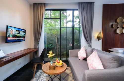Wat Bo Area House | Room-deluxe Double Room With Patio or Ba