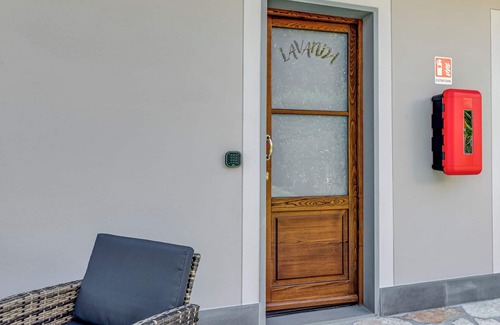 Borgo San Lorenzo Apartment | Room 'Il Borghetto Lavanda' with Shared Garden, Wi-Fi and Air Conditioning