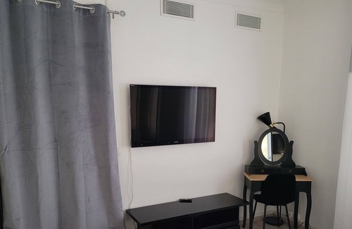 La Trinite House | Room in La Trinité near Nice, Italy and Monaco