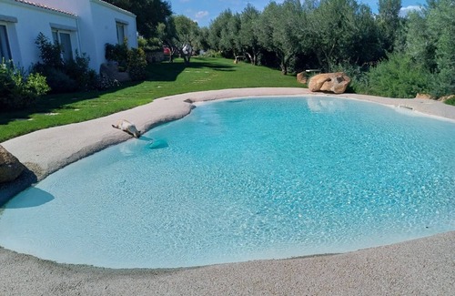 Su Canale Apartment | Room 'Iris' with Mountain View, Wi-Fi and Air Conditioning