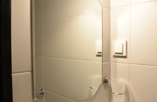 Slavonski Brod House | Room Marsonia
