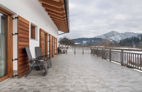 Bosentino Apartment | Room 'Viola' with Mountain View, Shared Terrace and Wi-Fi