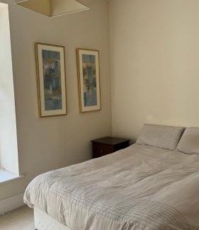 Cork House | Room with Private bathroom close to Cork city