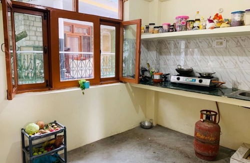 Vashist House | Room with private kitchen and Bathroom