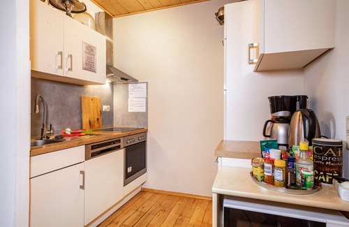 Ravensburg Apartment | Room 'Zimmer 4' with Shared Garden and Wi-Fi