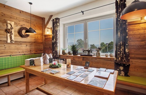 Breitenberg Apartment | Room 'Zimmer 5 - Familienzimmer' with Mountain View, Shared Terrace and Wi-Fi