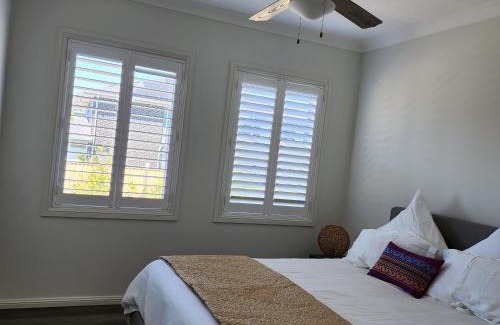 Box Hill House | Rooms at Gables in a modern home