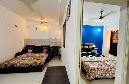 Vrindavan Apartment | Rooms in Vrindavan dham near by prem mandir