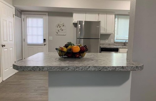 Pleasant Grove Apartment | Rooms with a (Mountain) View!