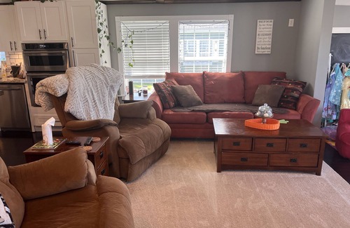 Bridgeport House | Roomy Lake rights with private dock large yard perfect family get away