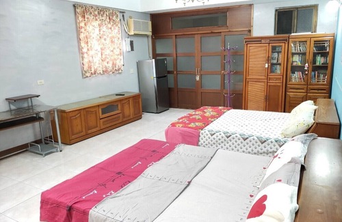 Puli House | Root Residence Inn. 23. quadruple suite. Double bathroom.
