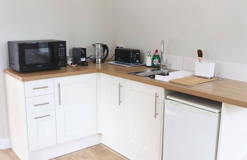 West Lavington Apartment | Rose Barn - Recently converted self-contained flat