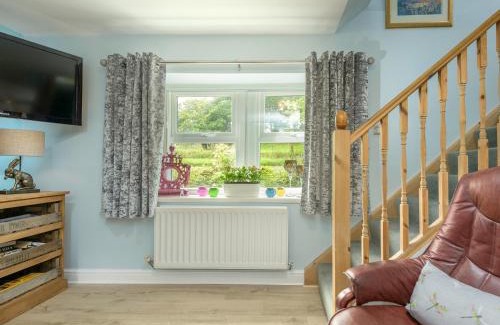 Edlingham House | Rose Cottage