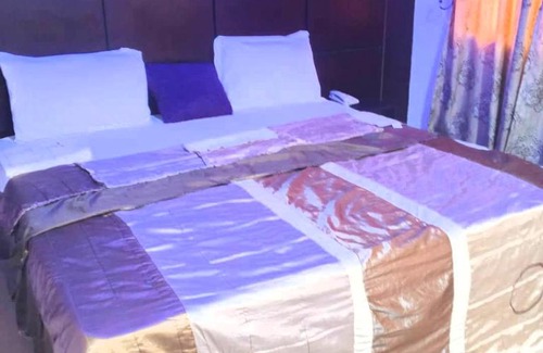 Ife Hotel | Rose Garden Plaza Hotel