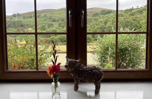 Gorstan Cottage | Rosemount Cottage TWO - traditional highland cottage
