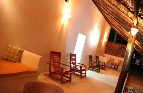 Etalai Resort | Roshanne Beach Resort