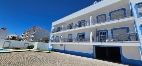 Peneco Beach Apartment | Rossio Sea View By ALzira