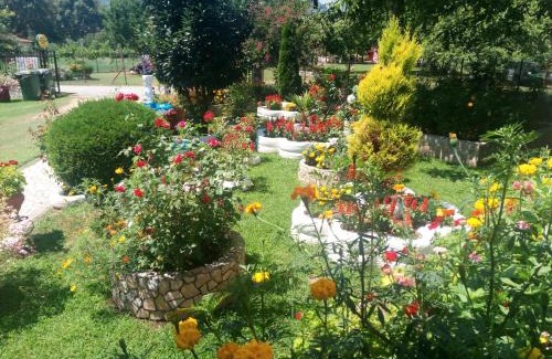 Paralia Skotinis Hostel | Roula manou