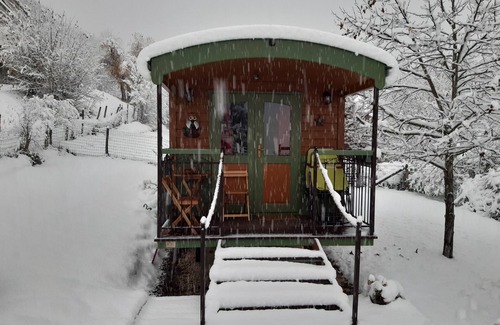 Coublevie Ski Chalet | Roulotte AU Paradis DES Animaux
