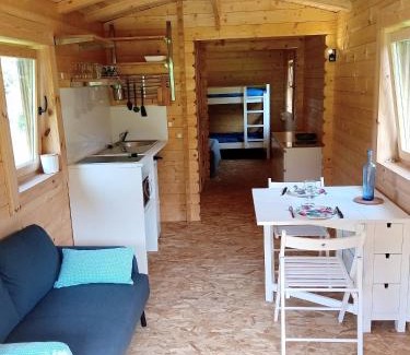 Orthez Ski Chalet | Roulotte toute équipée