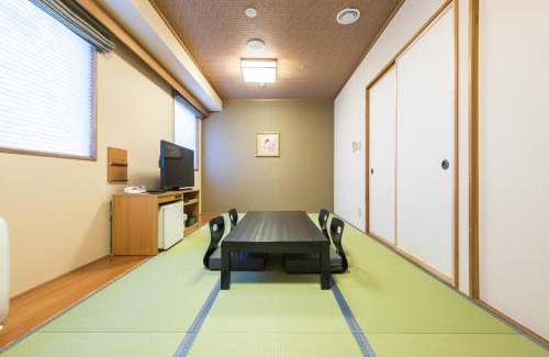 Hanyu Hotel | Route Inn Grantia Hanyu Spa Resort