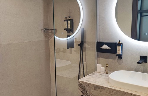 Antibes City Centre Hotel | Royal Antibes