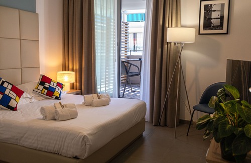 Antibes City Centre Hotel | Royal Antibes