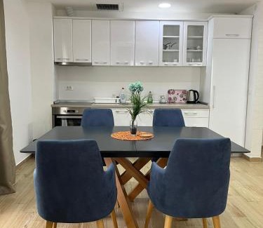 Sutomore Apartment | Royal apartmani