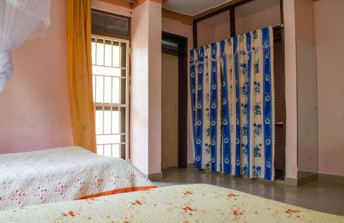 Arua Hotel | Royal Crane Resort