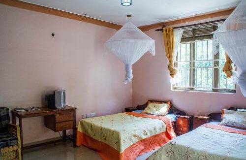 Arua Hotel | Royal Crane Resort