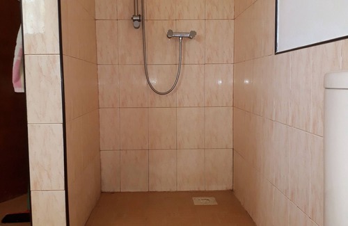 Harispattuwa House | Royal Gate Home stay