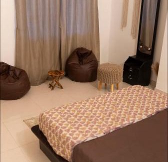 Kishanganj Hotel | Royal Hotel