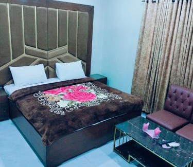 Gulshan-E-Jamal House | Royal Residency Guest House Karachi