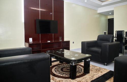 Akure Hotel | Royalbirds Hotel & Towers