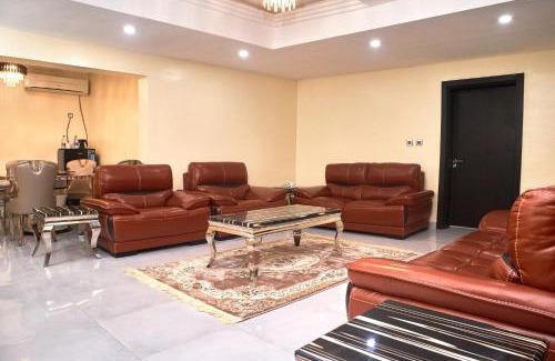 Akure Hotel | Royalbirds Hotel & Towers