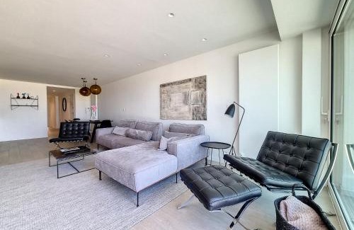 Knokke Apartment | Rubensplein 7p, 4 adults & 3 kids - free parking