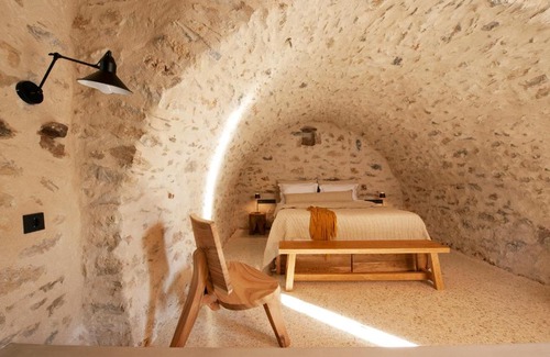 Vamvakou Hotel | Ruga of Vamvakou Homes