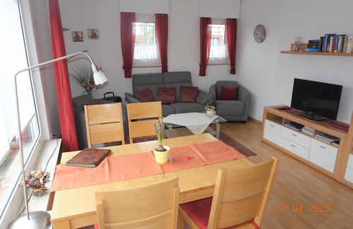 Norddeich House | Ruhig Gelegene Ferienhaus Fußläufig zum Strand. ca. 62 m² für 4 Pers.+kleinkind