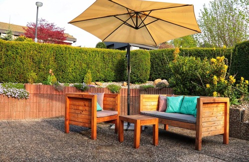 Feriendorf Hennesee House | Ruhiger Bungalow am Hennesee mit Terrasse