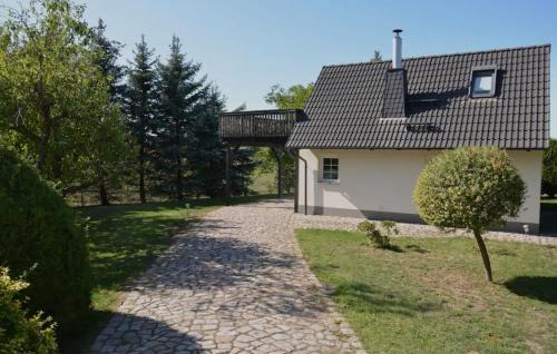 Pflueckuff Apartment | Ruhiges, sehr schönes Haus/Grundstück in Elbnähe.