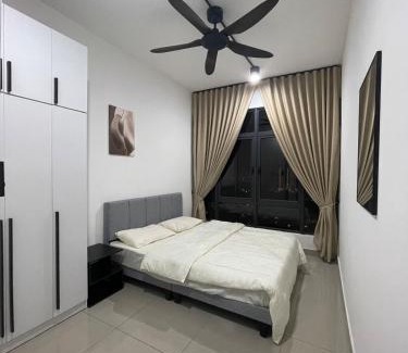 Sentul Pasar Apartment | RumaDuke Kuala Lumpur with Netflix and KLCC Views