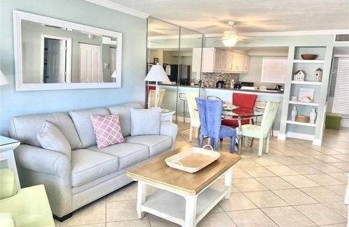Bradenton Beach Condo | Runaway Bay 234 - Beach Life on Anna Maria Island.