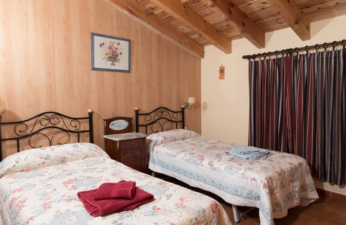 Lumbreras Apartment | Rural Apartment Walking Sticks